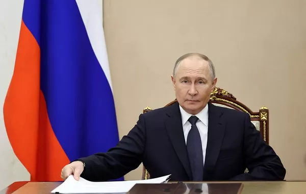 Putin Recieves South Korea's Invitation to APEC Summit