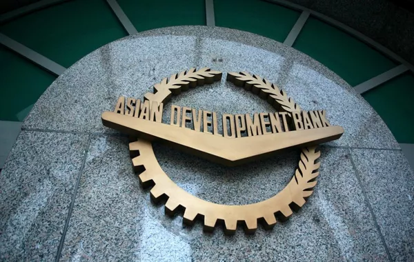 Azerbaijan’s Debt to Asian Development Bank Drops by Nearly 7%