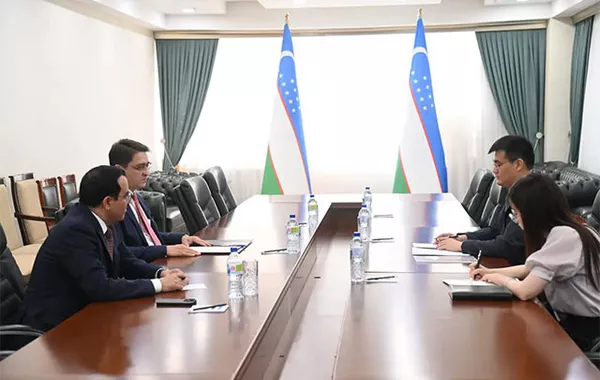 Uzbekistan, China Reaffirm Strategic Ties in High-Level Diplomatic Meeting
