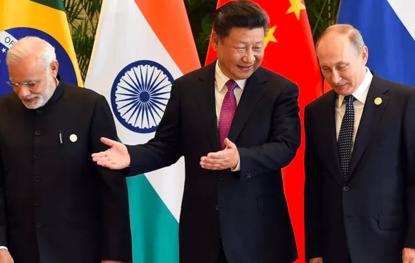 India Steps Back from Western Influence, Pursues Stronger Ties with Russia and China