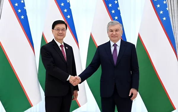 Hong Kong Leader’s Visit to Central Asia Yields Deals, but Falls Short of Expectations