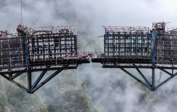 Georgia Builds Its Largest Arch Bridge on New Kviesheti-Kobi Road