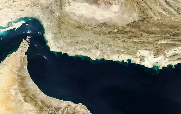 Iran Unveils Alternative Routes in Strait of Hormuz