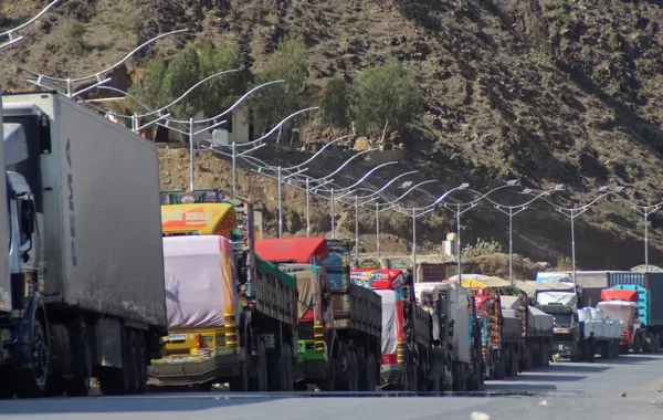Uzbekistan Opens New Trade Route to Pakistan, Bypassing Afghanistan