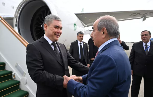 Azerbaijan Welcomes Chairman of Turkmen People’s Council