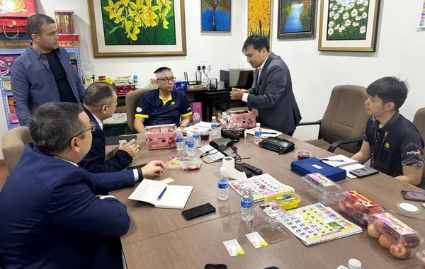 Uzbek Delegation Targets Malaysian Market for Fruits, Nuts