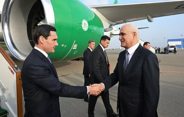 Turkmen President Arrives in Azerbaijan for CICA Summit