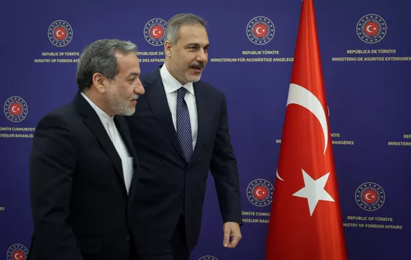 Türkiye, Iran Hold Phone Talks on Diplomatic Developments