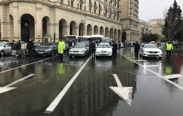 Azerbaijan Holds Moment of Silence to Honor 20 January Martyrs