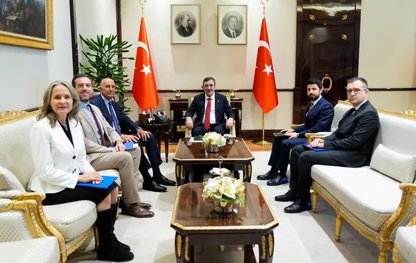 Türkiye, US Hold Talks on Iran and Syria at Ankara Summit