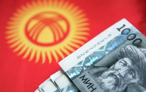 Kyrgyzstan's Average Salary Set to Rise to 36,000 Soms by 2026