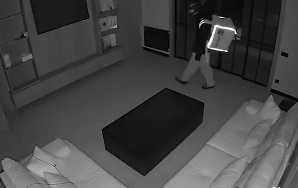 Tashkent Police Catch Gang Stealing $50K Safe Disguised as Courier