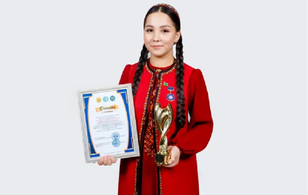 Turkmen Student Wins Top Title in “Best Student of Turkic Nations” Competition