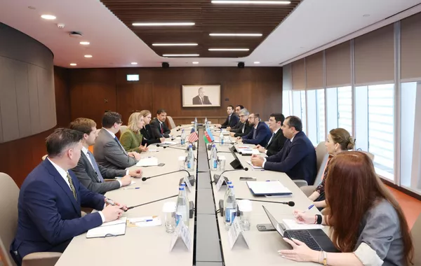 Azerbaijan and U.S. Discuss Opportunities for Economic Cooperation