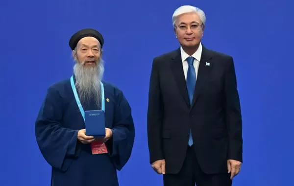 Kazakh President Tokayev Honors Global Religious Leaders at 8th Interfaith Congress