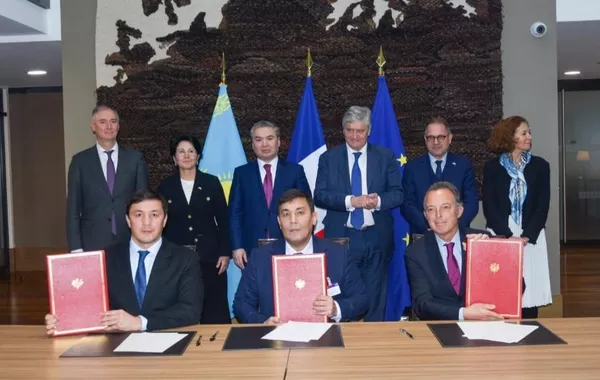 Kazakhstan, France Strengthen Ties with Seven New Deals