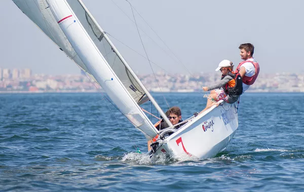 Two Azerbaijani Female Sailors Set to Compete in European Championships