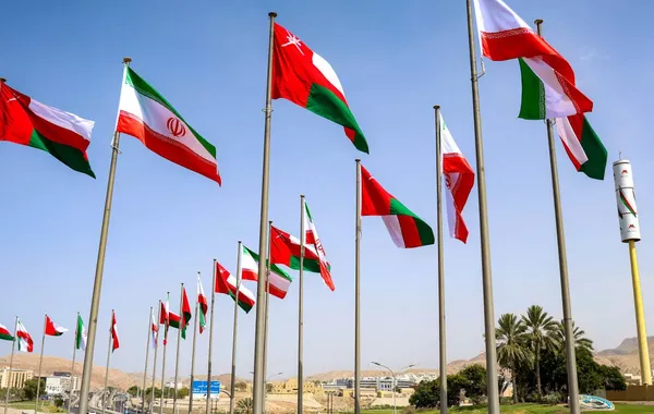Iran, Oman Reach Preliminary Understandings on Hormuz Tansit