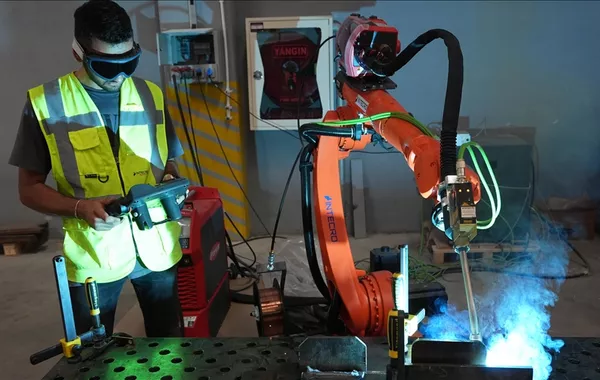 Türkiye Adopts Next-Gen Industrial Robots in Defense Manufacturing