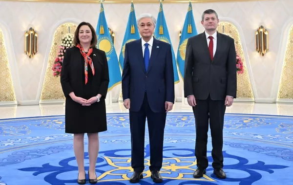 Kazakh President Welcomes US, Bulgarian Ambassadors