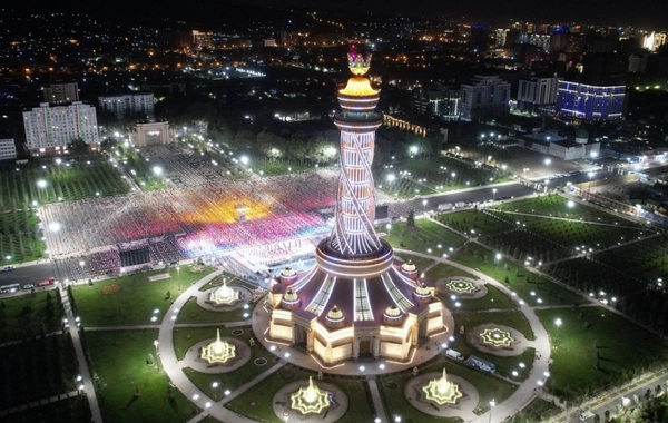 Dushanbe's Istiklol Square Wins Over Residents and Tourists with Its Majestic Appeal