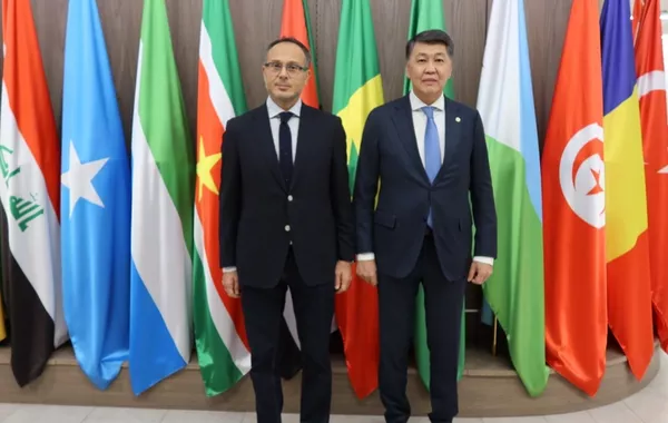 TURKPA Secretary General and IOFS Director General Hold Talks in Astana