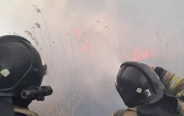 Major Fire Breaks Out at Hostel in Russia's Moscow - VIDEO