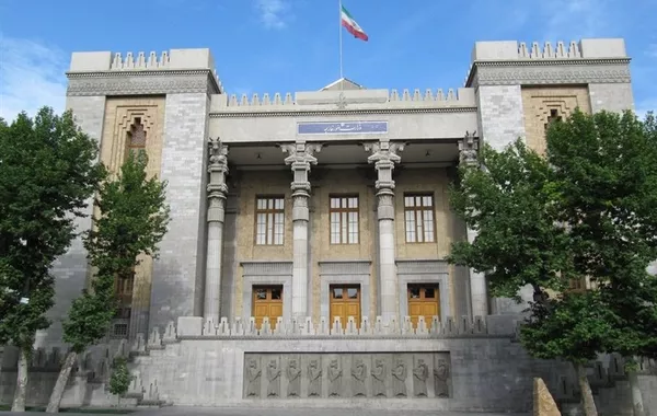Iran Warns of Retaliation After Australia Expels Diplomats