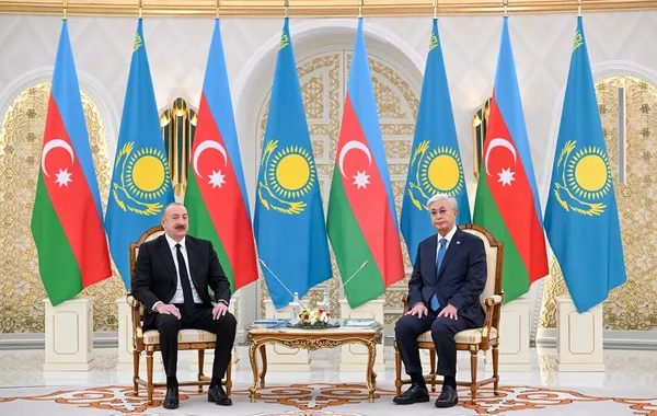 Azerbaijan and Kazakhstan Presidents Hold Private Meeting