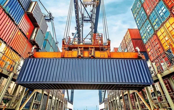 Azerbaijan’s Foreign Trade Turnover Reaches Nearly $44 Billion in Jan-Nov 2025