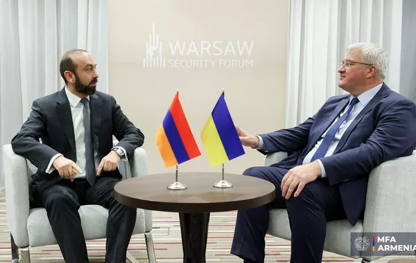 Armenian and Ukrainian Foreign Ministers Agree to Expand Bilateral Agenda