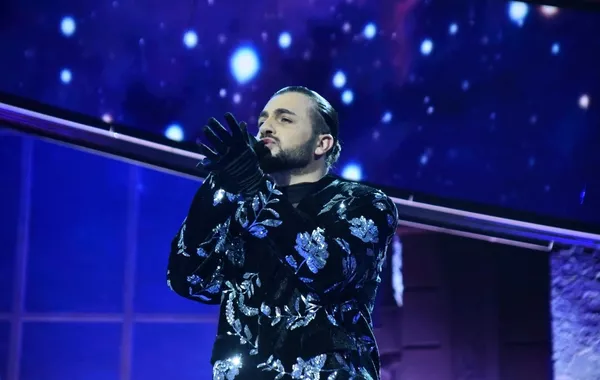 Azerbaijan, Armenia Share Heartwarming Moment at Silk Way Star Finale