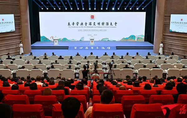 Azerbaijan and China Explore Translation of Humanitarian Scientific Literature