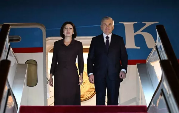President of Uzbekistan Arrives in China for Official Visit