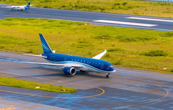 Azerbaijan Airlines Suspends Indefinitely Flights on Baku-Kazan Route