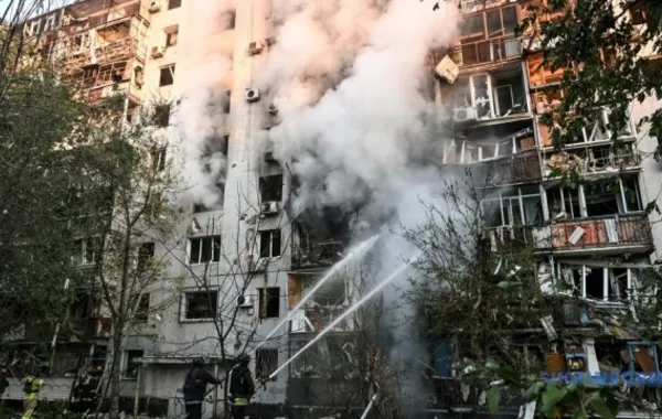 Official: Russian Strikes Injure 49 in Ukraine's Zaporizhzhia during One Day
