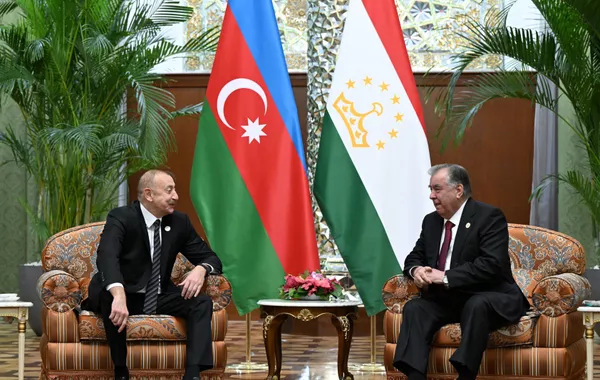 President Aliyev Holds Bilateral Talks with Tajikistan's President Emomali Rahmon in Dushanbe