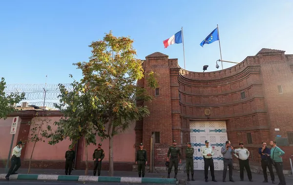 Iran Detains Two French Diplomats, Paris Condemns Move