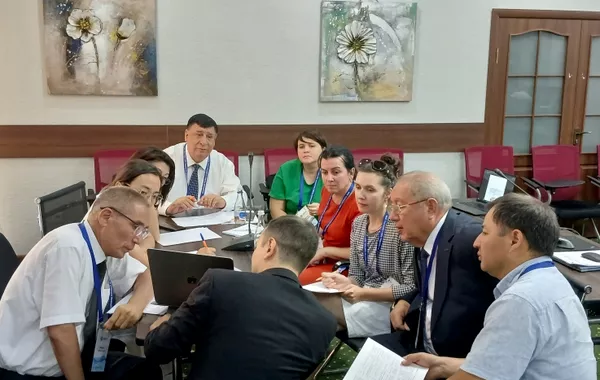 Turkmen Experts Share Water Management Experience at Central Asia Cryosphere Seminar