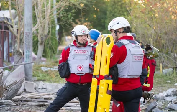 Russian Strike Damages Residential Building in Ukraine's Zaporizhzhia
