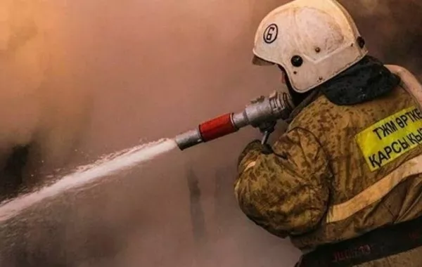 Firefighters Contain Kazakhstan's Atyrau Market Blaze