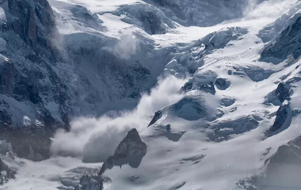 Student Dies in Avalanche in Kazakhstan's Mountains