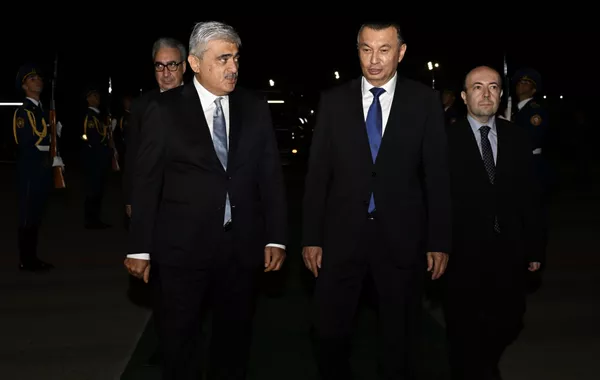 Tajikistan’s PM Arrives in Azerbaijan for Official Visit