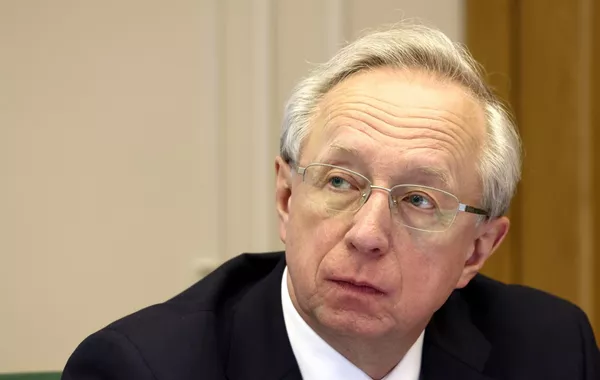 Uzbekistan Resists Western Pressure, Deepens Ties with Moscow