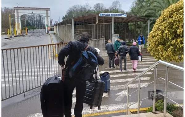 40 More Evacuated from Iran to Azerbaijan, Including Diplomats