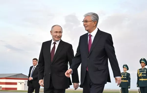 Russian Leader Arrives in Kazakhstan for High-Profile State Visit and Eurasian Talks