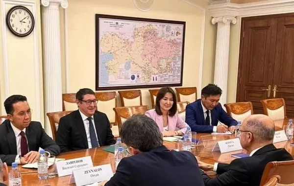 Azerbaijan, Kazakhstan Boost Nuclear Ties for Peaceful Energy Cooperation