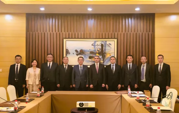 Azerbaijan Railways Chairman in China to Deepen Strategic Transport and Logistics Partnerships