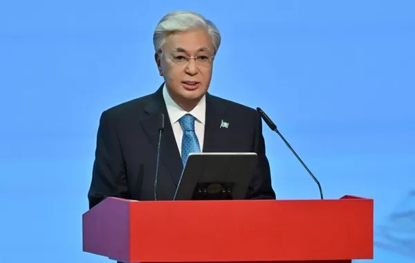Tokayev: KazMunayGas, Lukoil Collaborate on Major Caspian Shelf Project