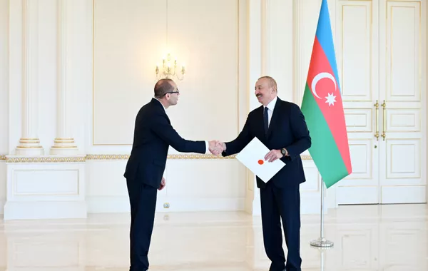 Azerbaijani President Receives Credentials of Incoming Israeli Ambassador